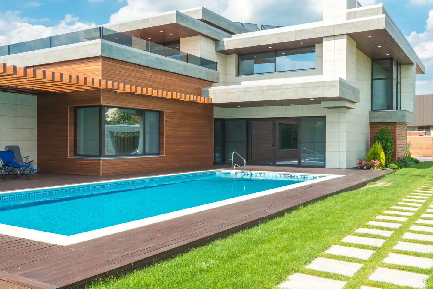 Swimming pool builders serving Bathurst Regional, NSW